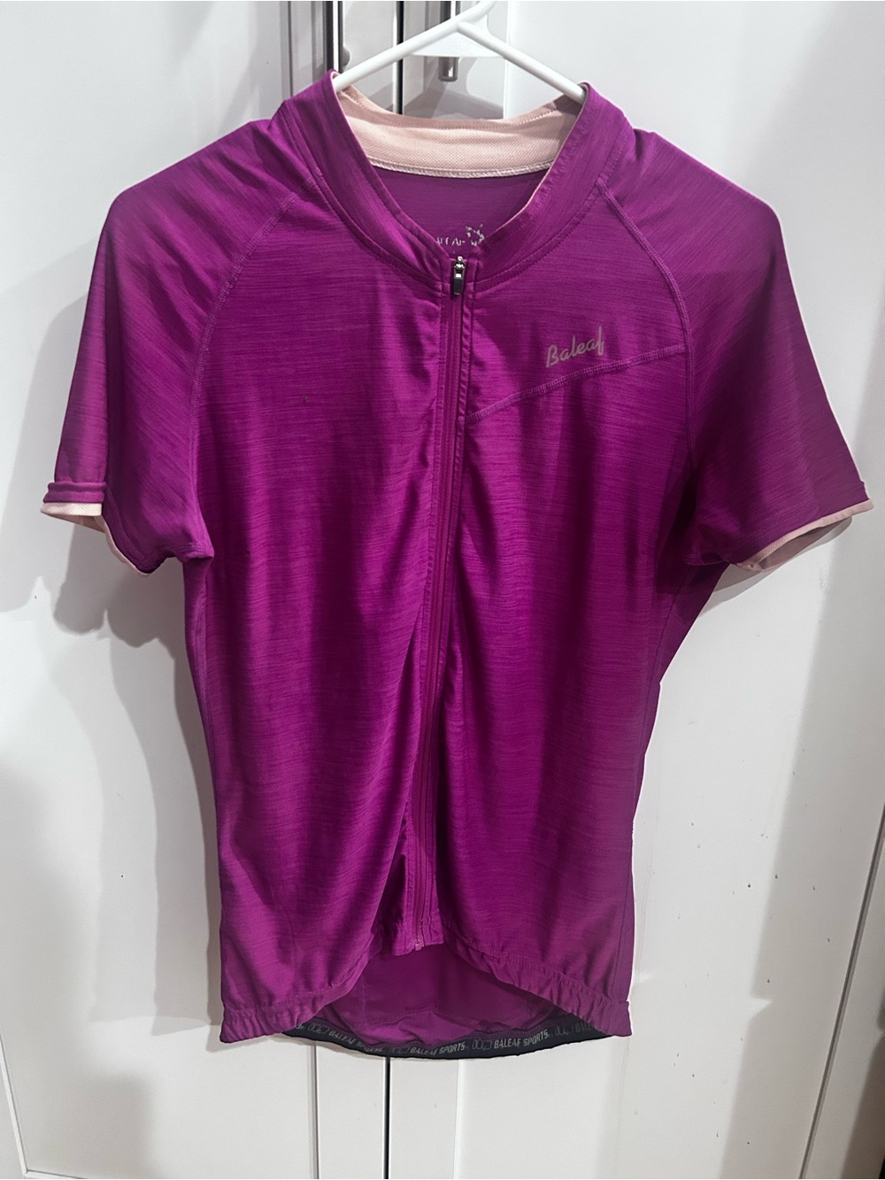 Beleaf Fuchsia Zip-Front Cycling Jersey